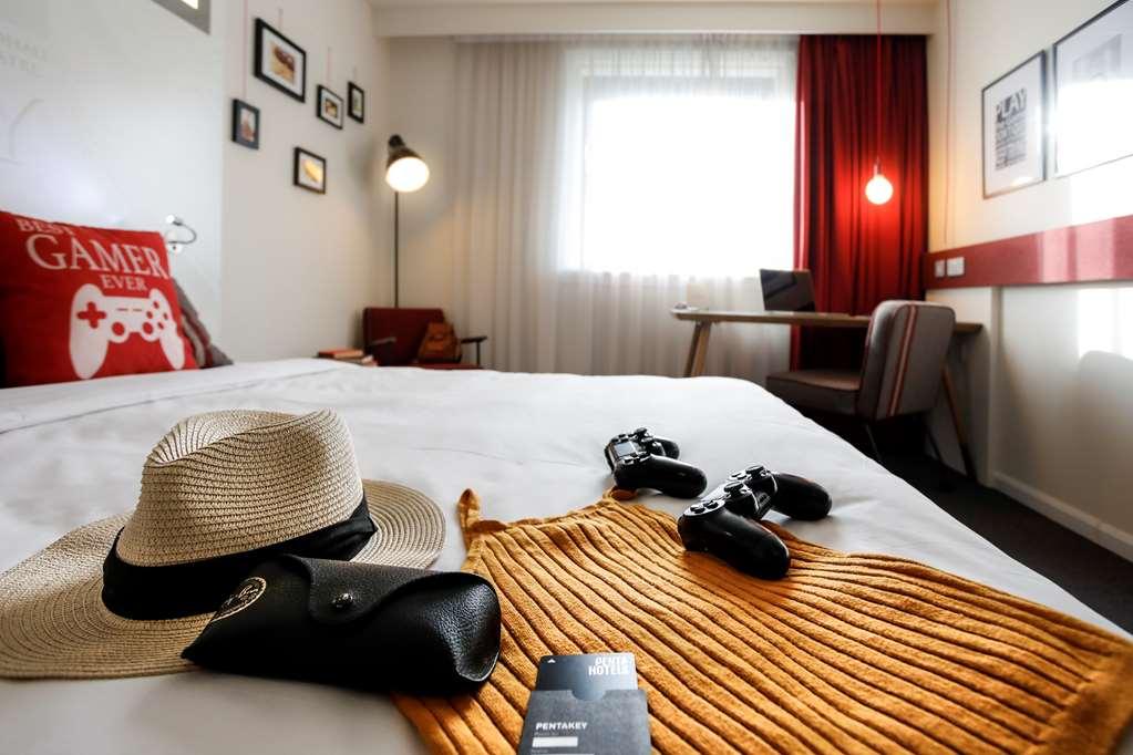 B&B Hotel Derby Hotel